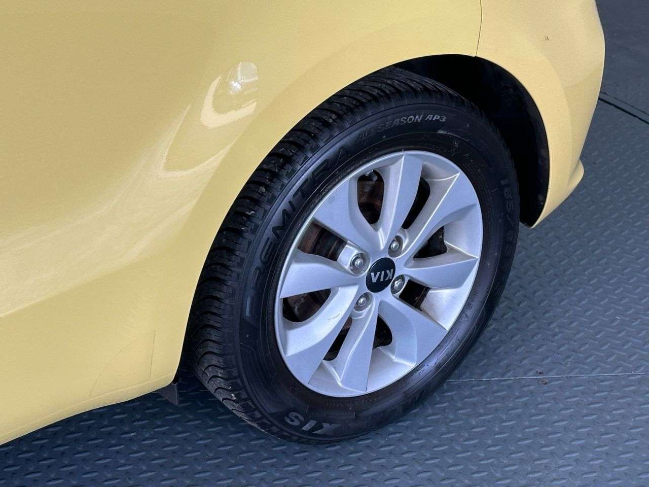 2016 KIA RIO 2016 KIA RIO