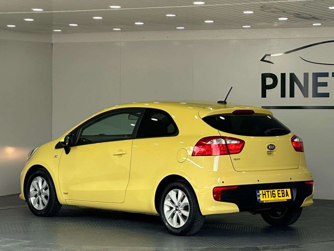 2016 KIA RIO 2016 KIA RIO