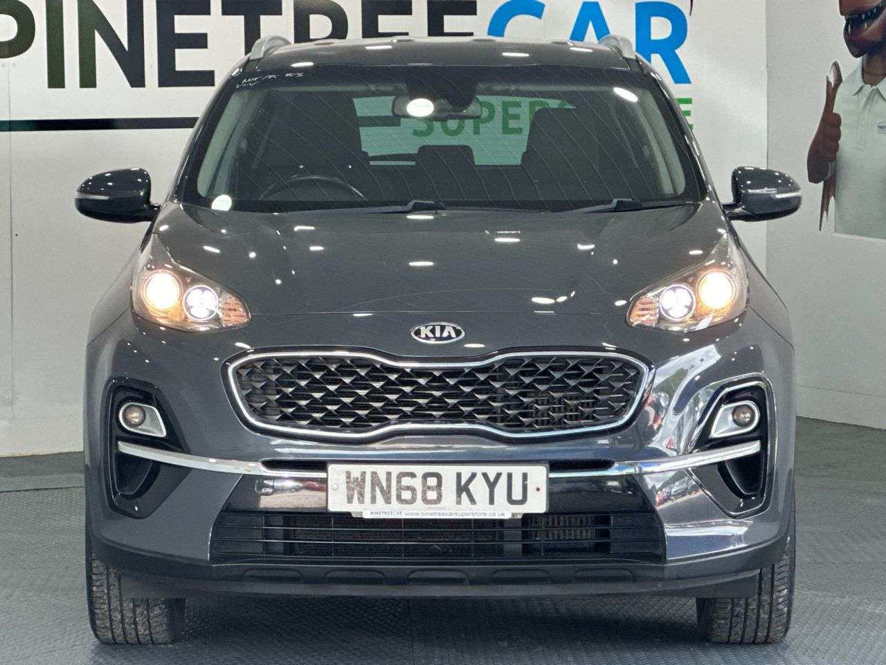 A 2018 KIA SPORTAGE 1.6 CRDi 2 SUV 5dr Diesel Manual Euro 6 (s/s) (134 bhp) A 2018 KIA SPORTAGE 1.6 CRDi 2 SUV 5dr Diesel Manual Euro 6 (s/s) (134 bhp)