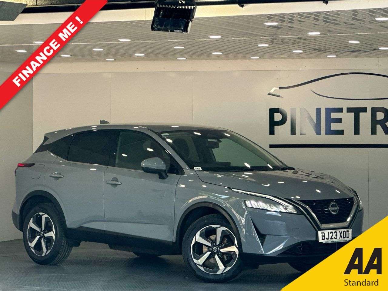 A 2023 NISSAN QASHQAI 1.3 DIG-T MHEV N-Connecta SUV 5dr Petrol Hybrid Manual Euro 6 (s/s) (140 ps A 2023 NISSAN QASHQAI 1.3 DIG-T MHEV N-Connecta SUV 5dr Petrol Hybrid Manual Euro 6 (s/s) (140 ps