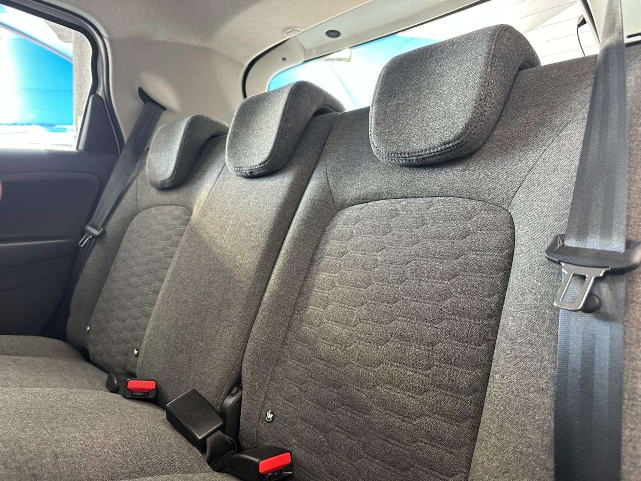 2020 RENAULT ZOE 2020 RENAULT ZOE