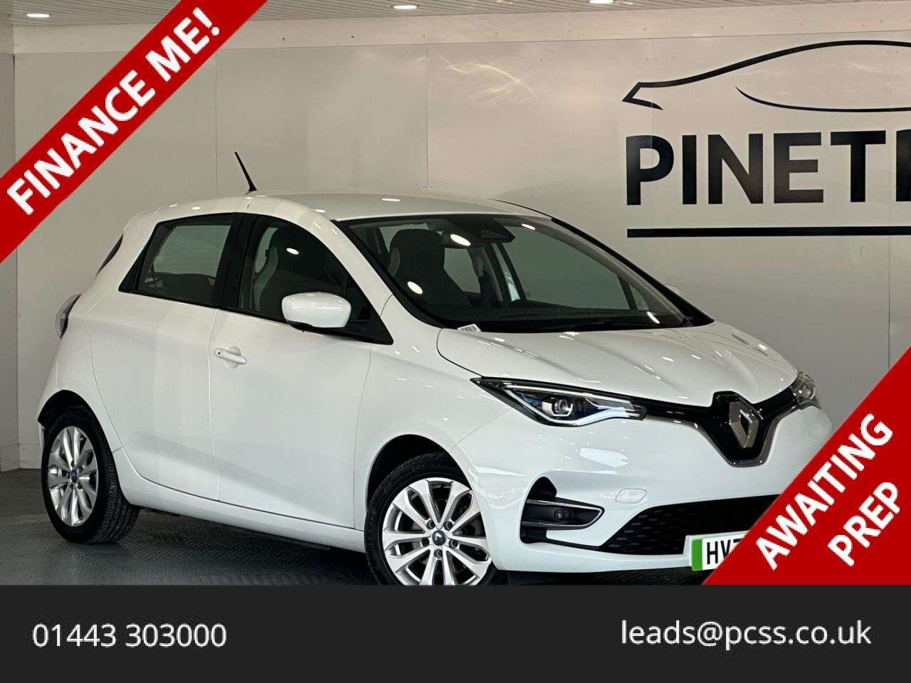 A 2020 RENAULT ZOE R135 52kWh Iconic Hatchback 5dr Electric Auto (i, Rapid Charge) (134 bhp) A 2020 RENAULT ZOE R135 52kWh Iconic Hatchback 5dr Electric Auto (i, Rapid Charge) (134 bhp)