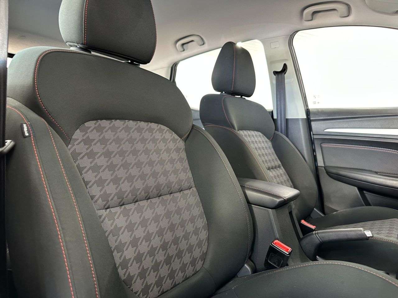 2021 MG MG ZS 2021 MG MG ZS
