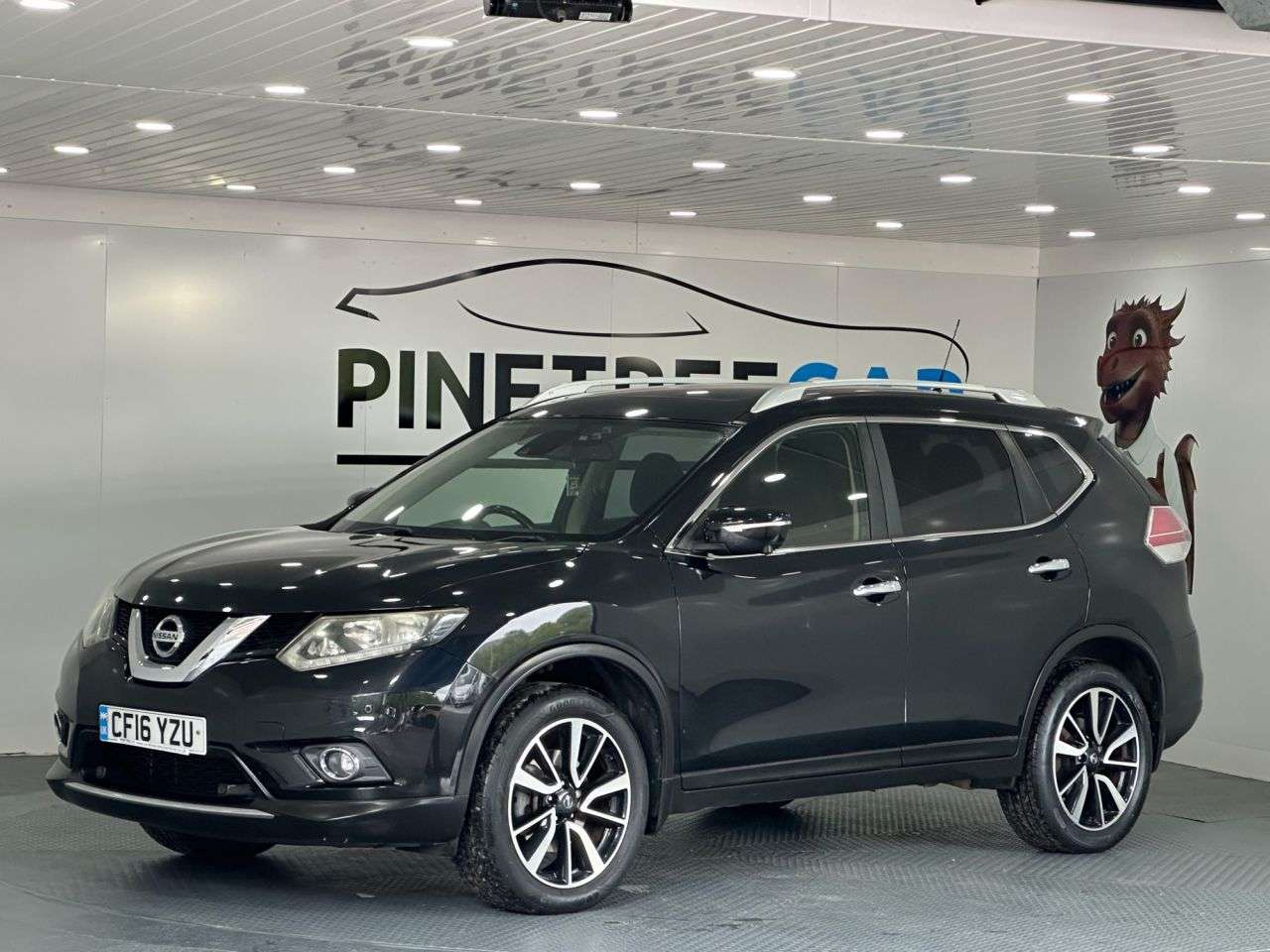A 2016 NISSAN X-TRAIL 1.6 DIG-T n-tec SUV 5dr Petrol Manual Euro 6 (s/s) (163 ps) A 2016 NISSAN X-TRAIL 1.6 DIG-T n-tec SUV 5dr Petrol Manual Euro 6 (s/s) (163 ps)