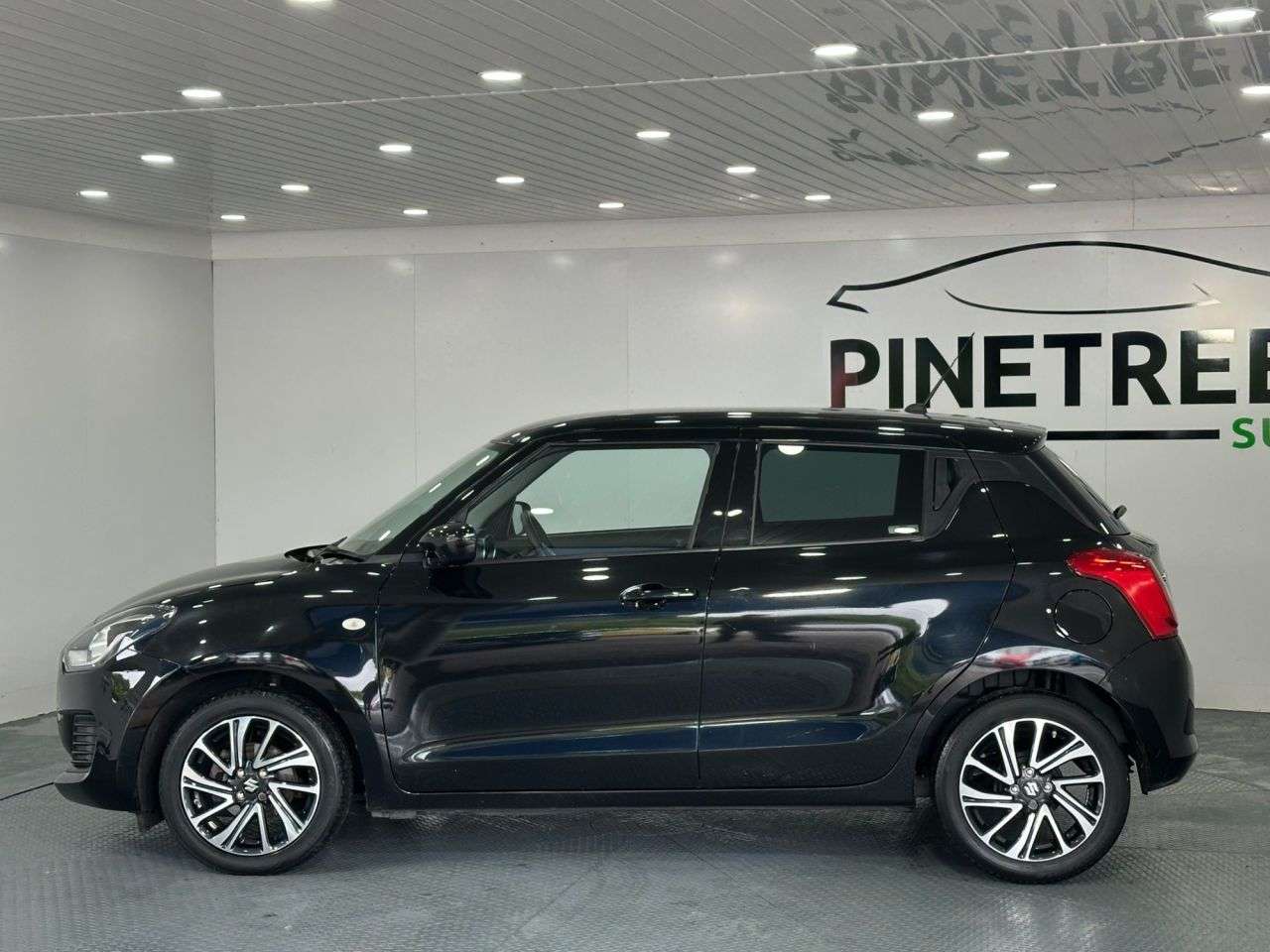 2023 SUZUKI SWIFT 2023 SUZUKI SWIFT