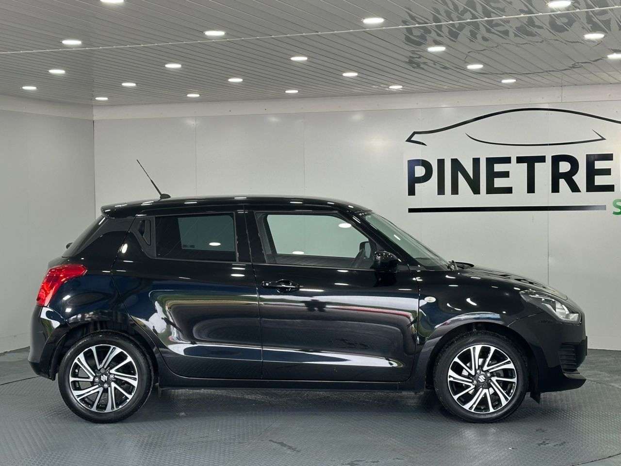 2023 SUZUKI SWIFT 2023 SUZUKI SWIFT
