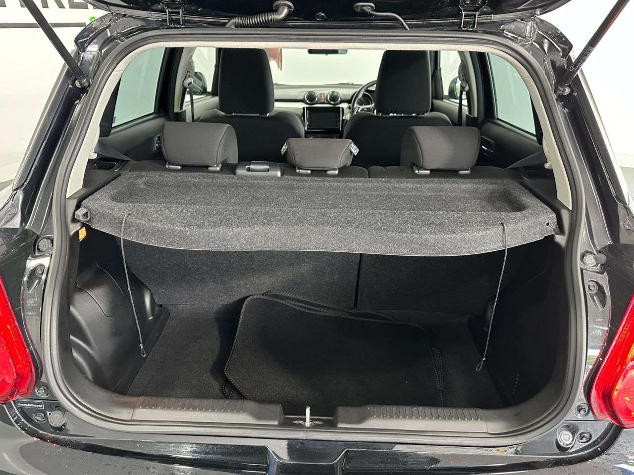 2023 SUZUKI SWIFT 2023 SUZUKI SWIFT