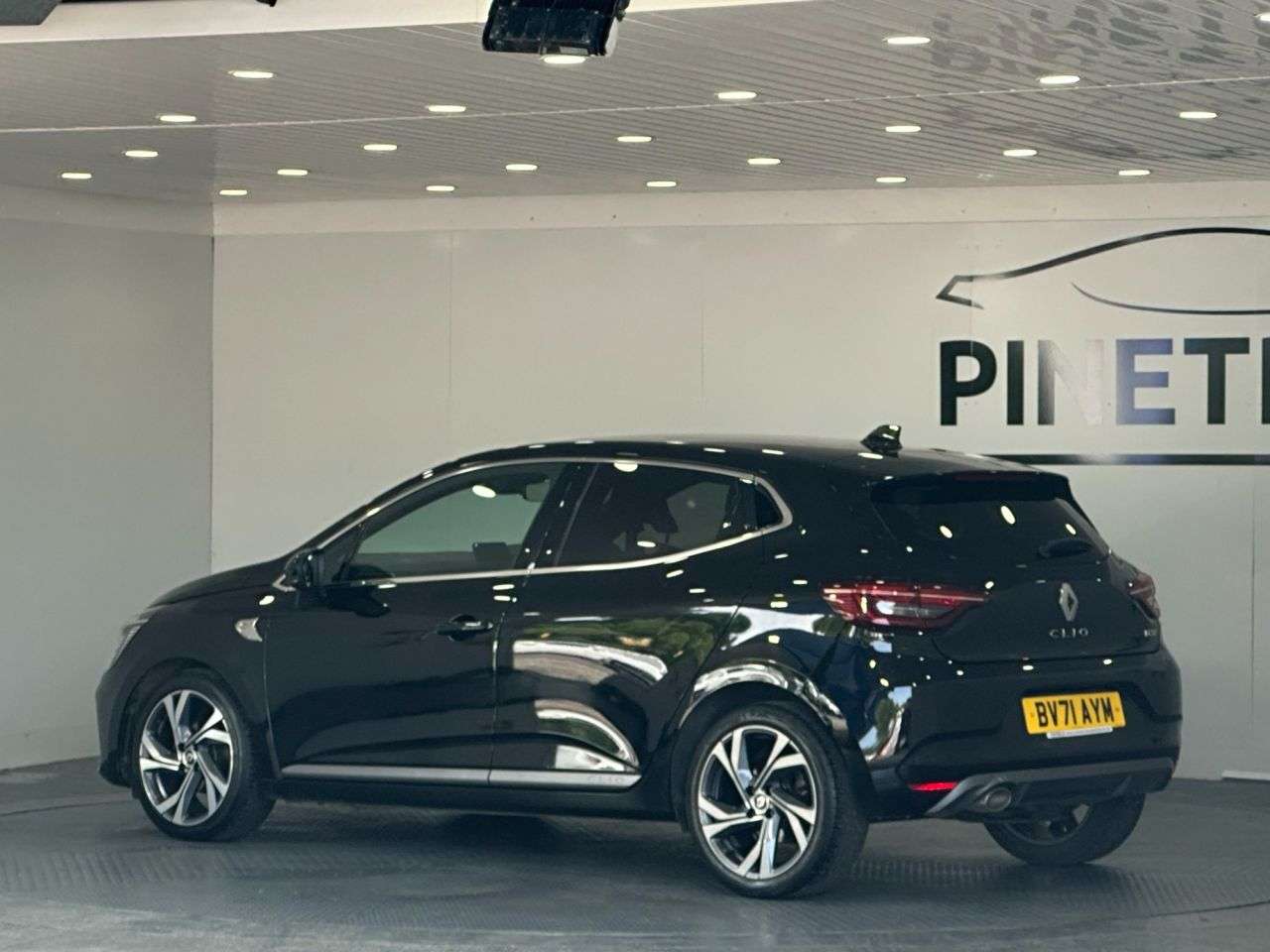 2021 RENAULT CLIO 2021 RENAULT CLIO
