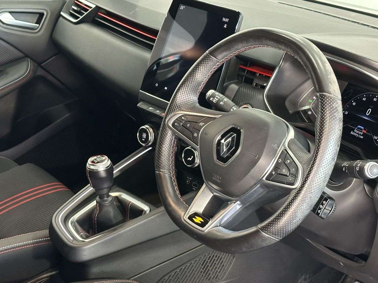 2021 RENAULT CLIO 2021 RENAULT CLIO