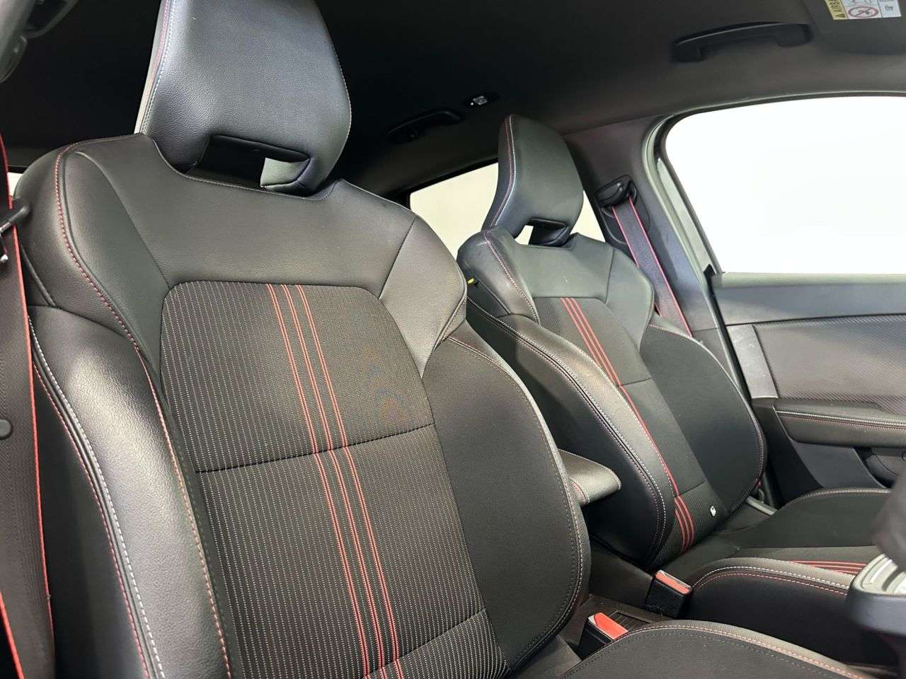 2021 RENAULT CLIO 2021 RENAULT CLIO