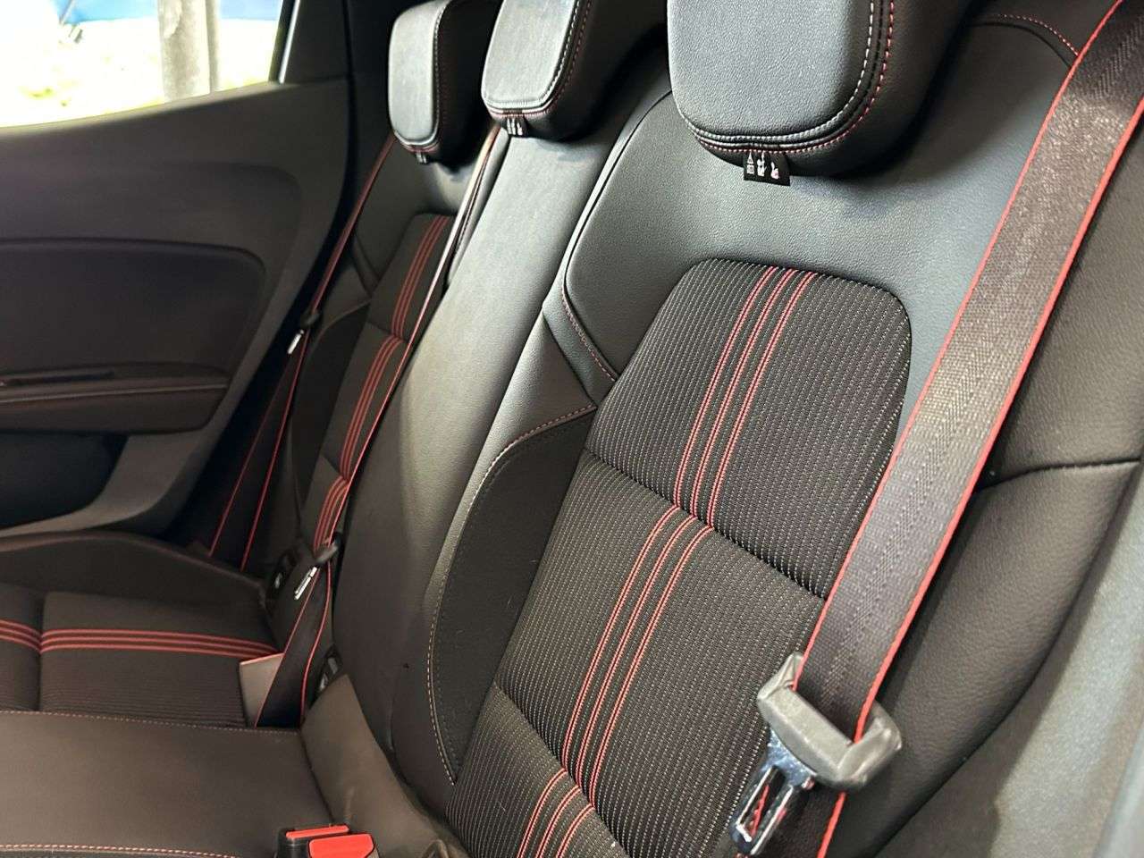 2021 RENAULT CLIO 2021 RENAULT CLIO