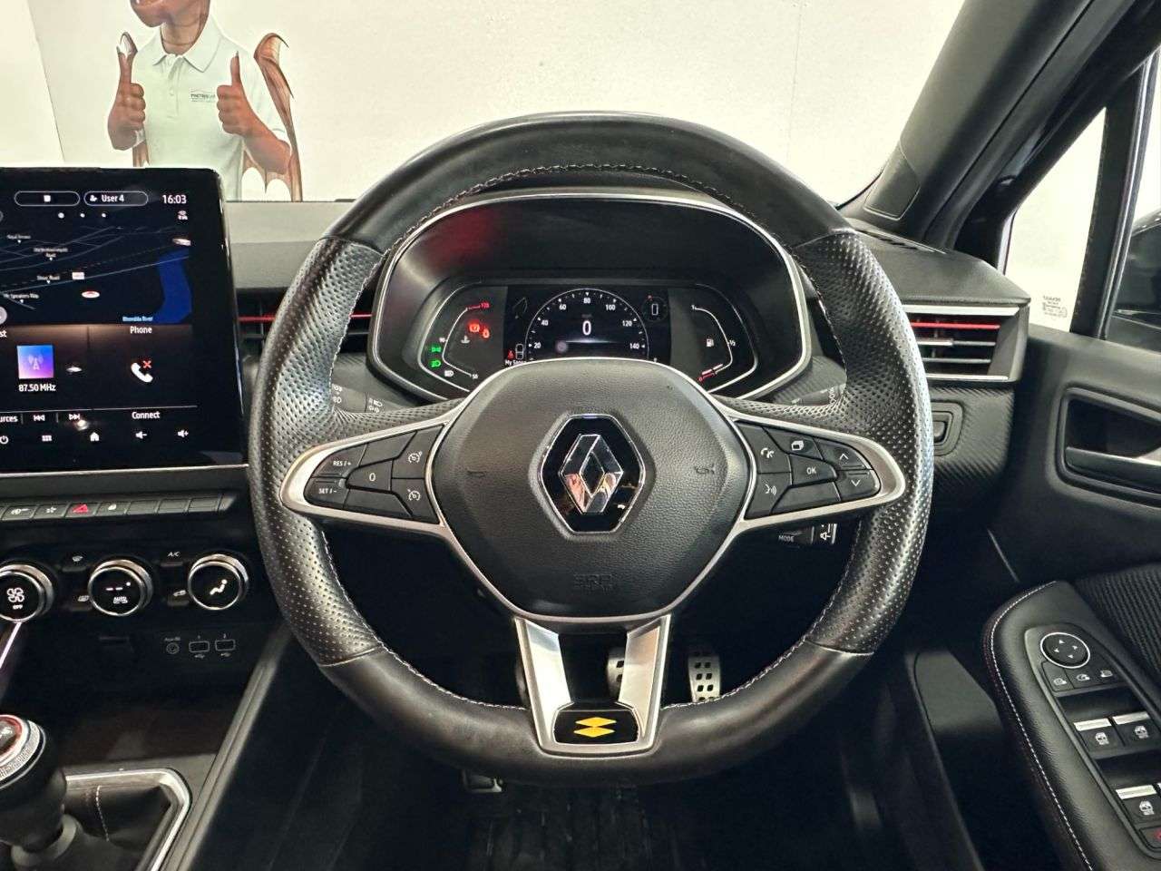 2021 RENAULT CLIO 2021 RENAULT CLIO