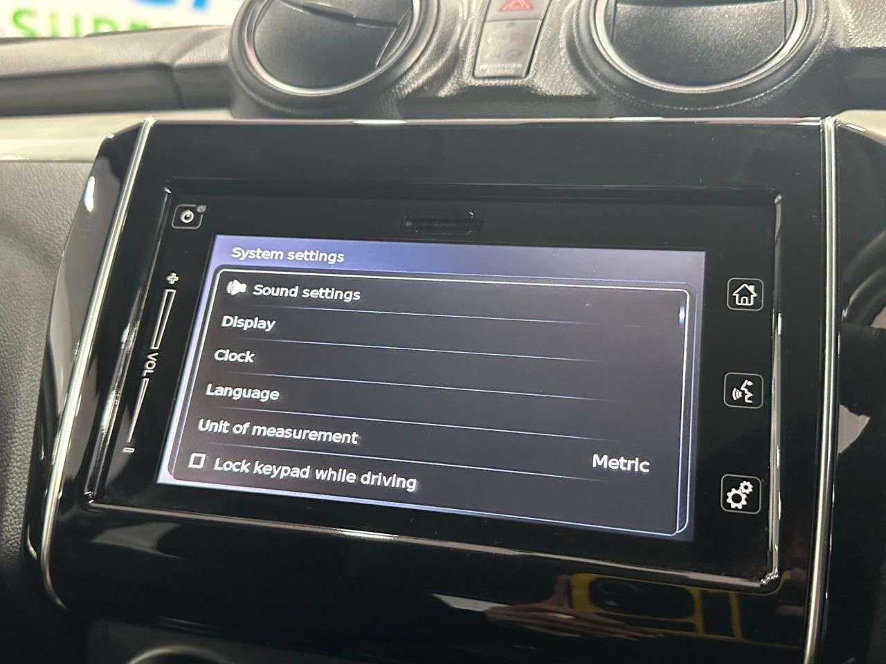 2019 SUZUKI SWIFT 2019 SUZUKI SWIFT