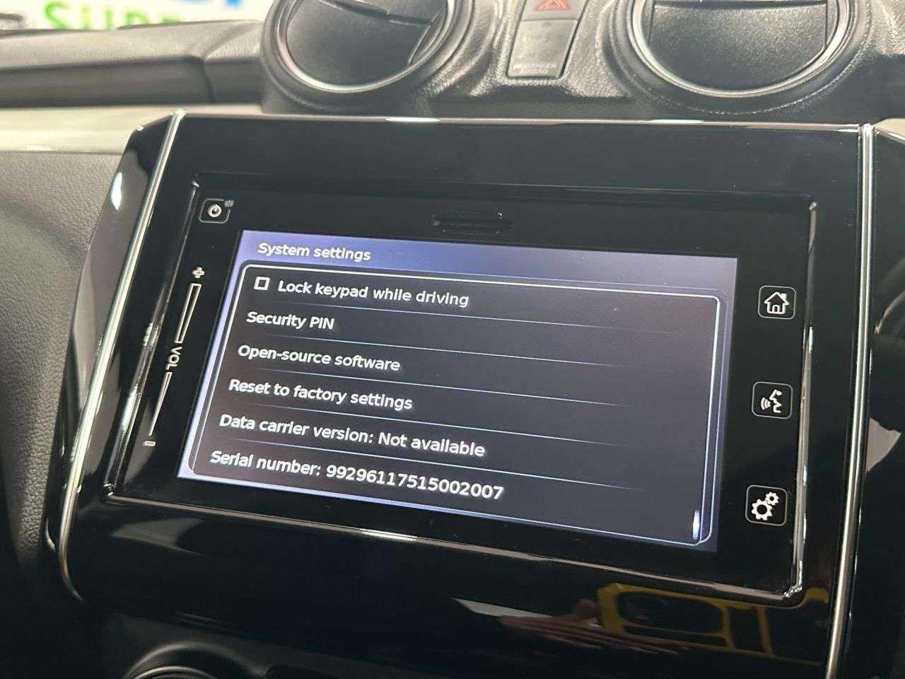 2019 SUZUKI SWIFT 2019 SUZUKI SWIFT