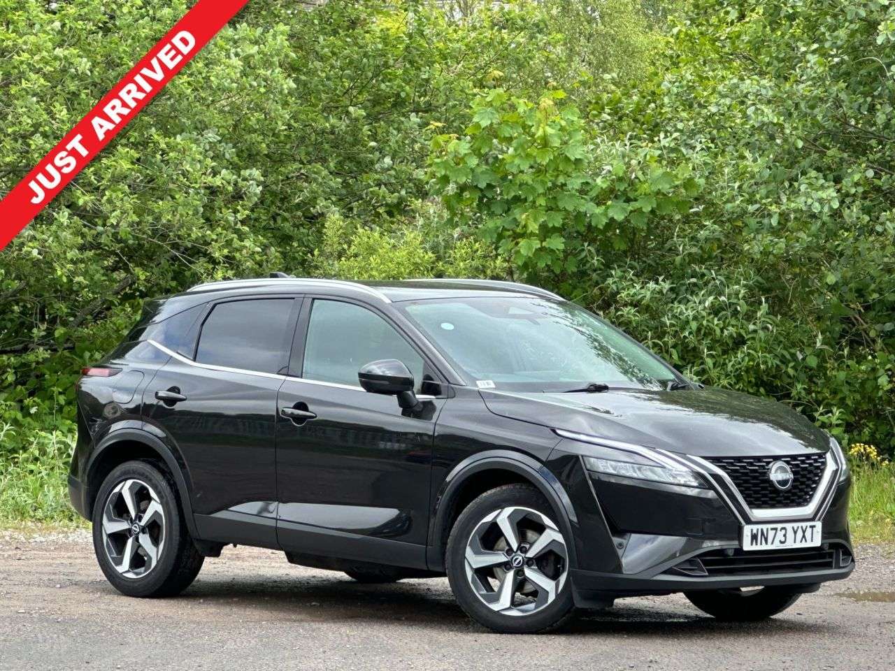 A 2023 NISSAN QASHQAI 1.3 DIG-T MHEV N-Connecta SUV 5dr Petrol Hybrid Manual Euro 6 (s/s) (140 ps A 2023 NISSAN QASHQAI 1.3 DIG-T MHEV N-Connecta SUV 5dr Petrol Hybrid Manual Euro 6 (s/s) (140 ps