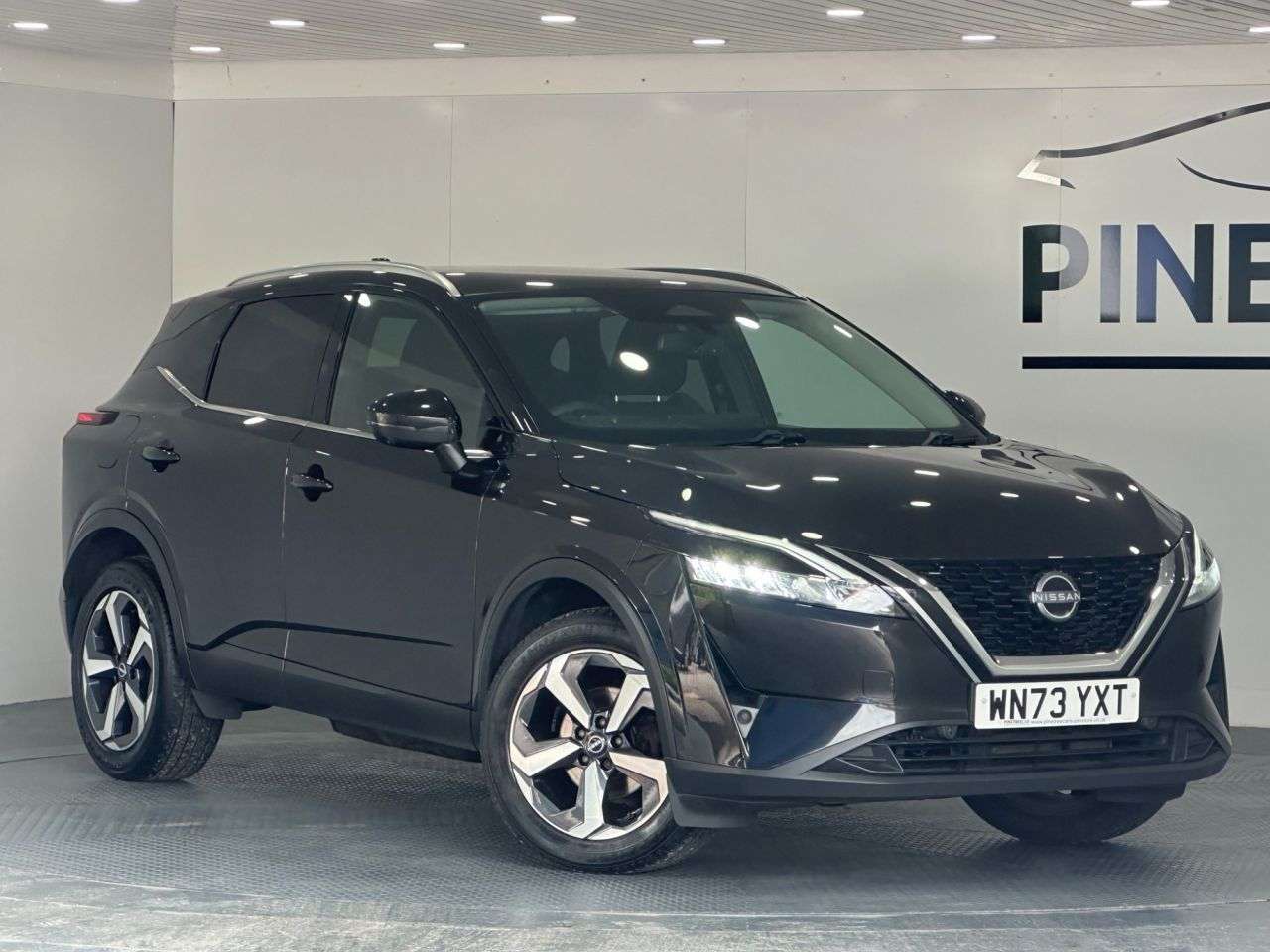 A 2023 NISSAN QASHQAI 1.3 DIG-T MHEV N-Connecta SUV 5dr Petrol Hybrid Manual Euro 6 (s/s) (140 ps A 2023 NISSAN QASHQAI 1.3 DIG-T MHEV N-Connecta SUV 5dr Petrol Hybrid Manual Euro 6 (s/s) (140 ps