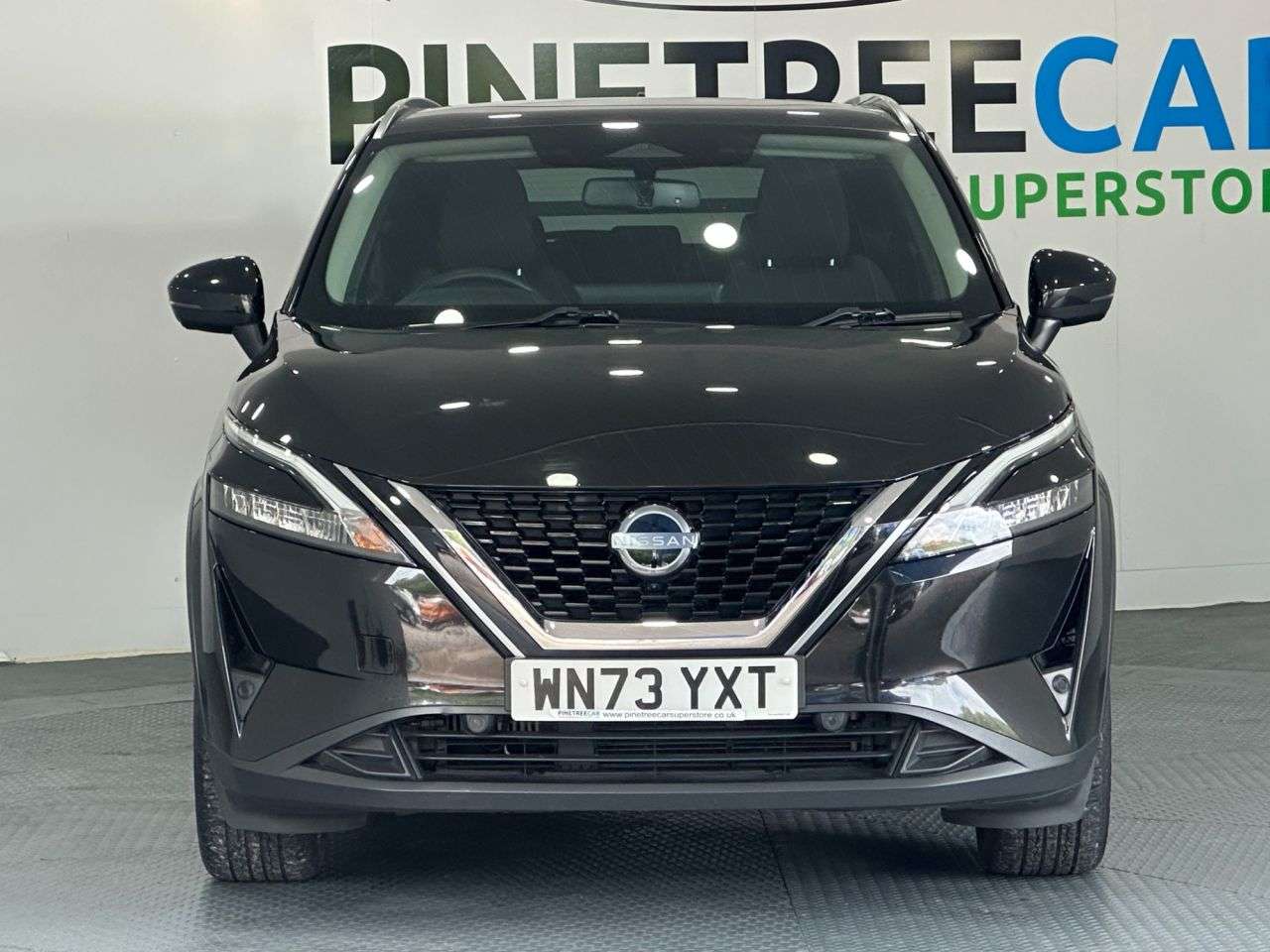 A 2023 NISSAN QASHQAI 1.3 DIG-T MHEV N-Connecta SUV 5dr Petrol Hybrid Manual Euro 6 (s/s) (140 ps A 2023 NISSAN QASHQAI 1.3 DIG-T MHEV N-Connecta SUV 5dr Petrol Hybrid Manual Euro 6 (s/s) (140 ps