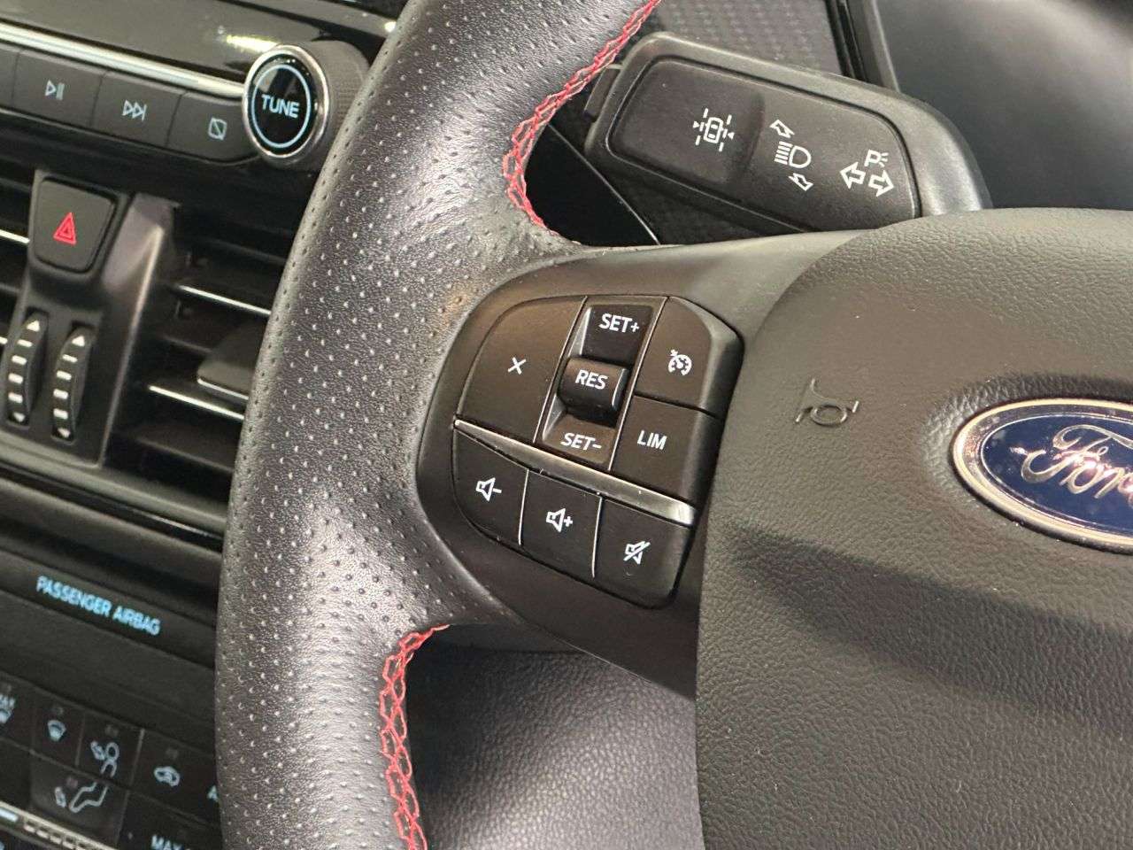2021 FORD KUGA 2021 FORD KUGA