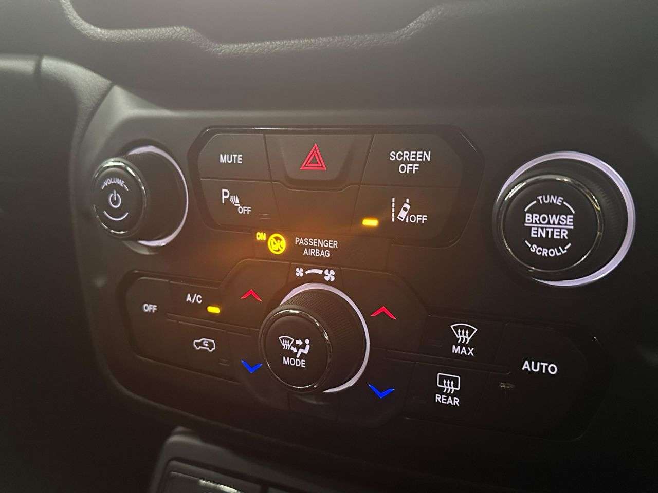 2018 JEEP RENEGADE 2018 JEEP RENEGADE