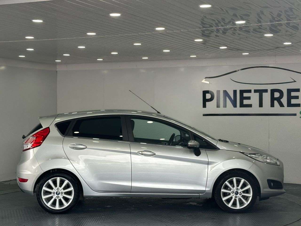 2016 FORD FIESTA 2016 FORD FIESTA