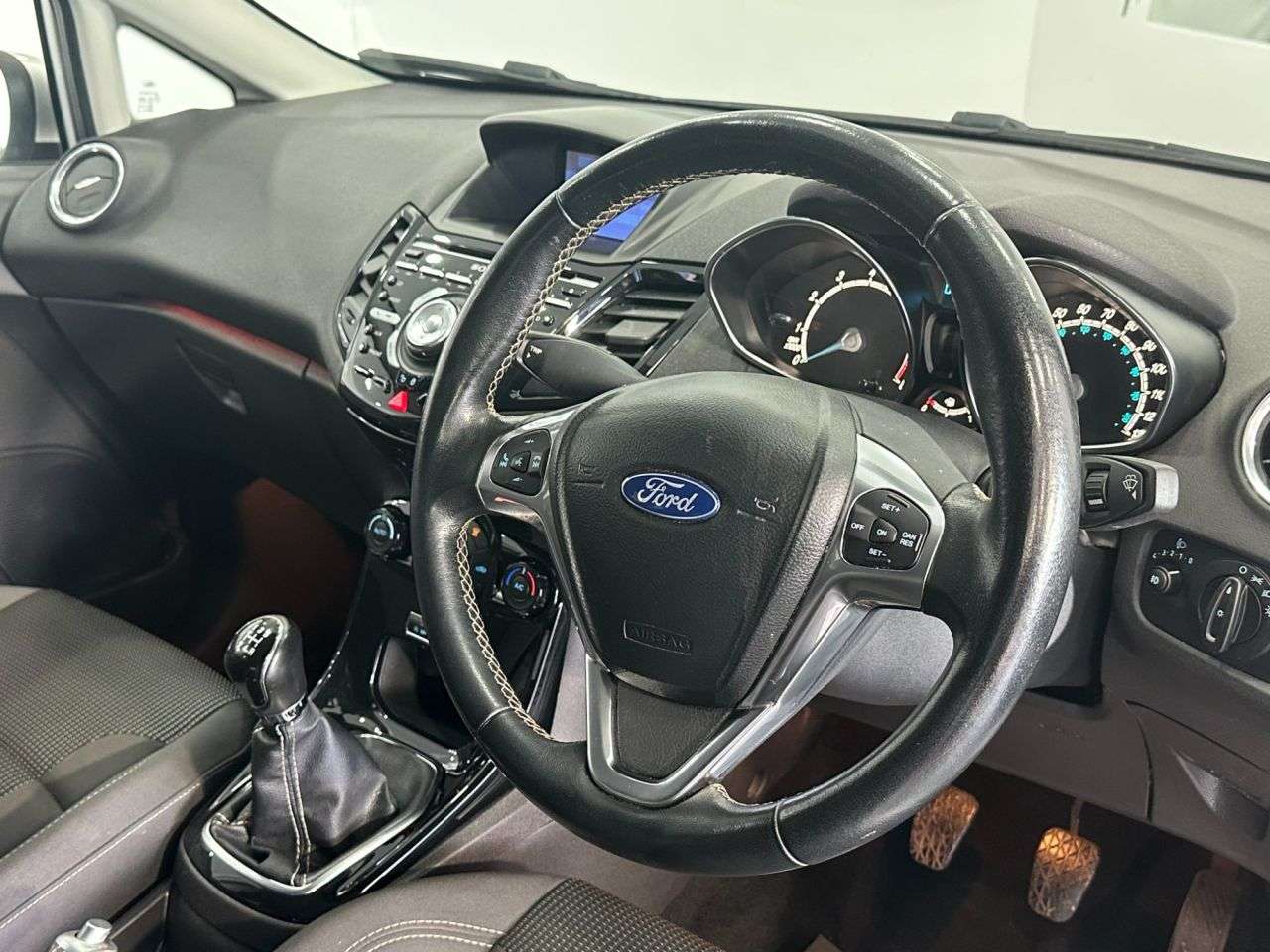 2016 FORD FIESTA 2016 FORD FIESTA