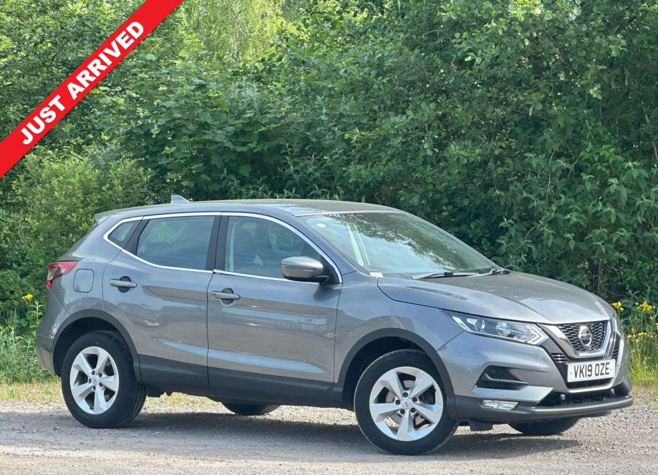 A 2019 NISSAN QASHQAI 1.3 DIG-T Acenta Premium SUV 5dr Petrol Manual Euro 6 (s/s) (140 ps) A 2019 NISSAN QASHQAI 1.3 DIG-T Acenta Premium SUV 5dr Petrol Manual Euro 6 (s/s) (140 ps)