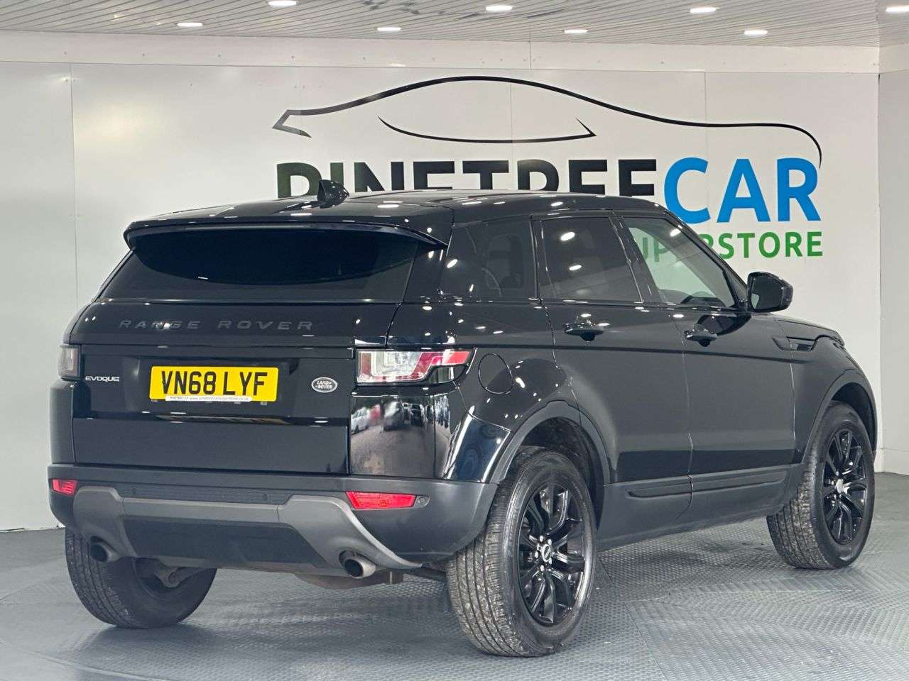 2018 LAND ROVER RANGE ROVER EVOQUE 2018 LAND ROVER RANGE ROVER EVOQUE