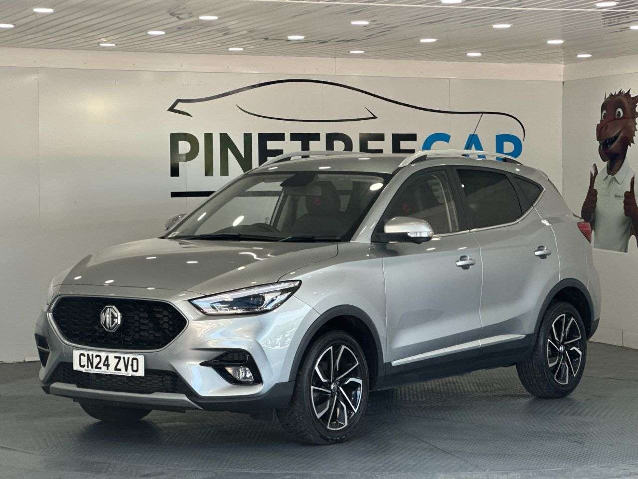 A 2024 MG MG ZS 1.0 T-GDI Exclusive SUV 5dr Petrol Auto Euro 6 (111 ps) A 2024 MG MG ZS 1.0 T-GDI Exclusive SUV 5dr Petrol Auto Euro 6 (111 ps)