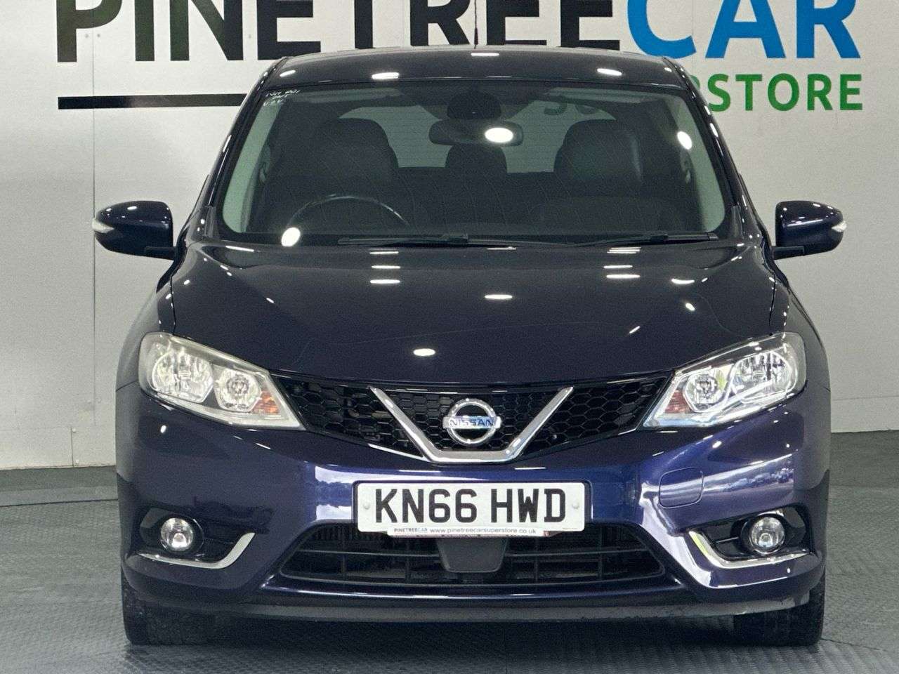A 2016 NISSAN PULSAR 1.2 DIG-T N-Connecta Hatchback 5dr Petrol Manual Euro 6 (s/s) (115 ps) A 2016 NISSAN PULSAR 1.2 DIG-T N-Connecta Hatchback 5dr Petrol Manual Euro 6 (s/s) (115 ps)