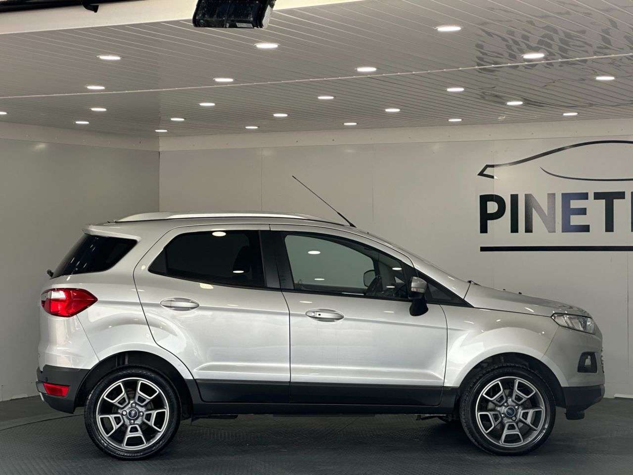 2017 FORD ECOSPORT 2017 FORD ECOSPORT