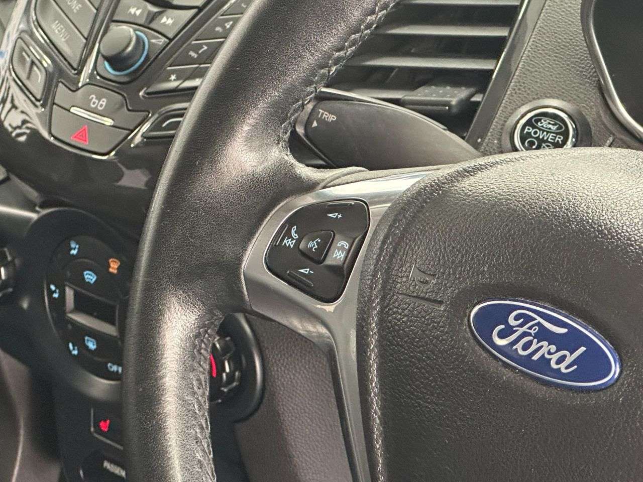 2017 FORD ECOSPORT 2017 FORD ECOSPORT