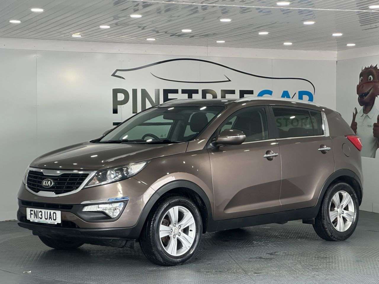 A 2013 KIA SPORTAGE 1.7 CRDi EcoDynamics 2 SUV 5dr Diesel Manual 2WD Euro 5 (s/s) (114 bhp) A 2013 KIA SPORTAGE 1.7 CRDi EcoDynamics 2 SUV 5dr Diesel Manual 2WD Euro 5 (s/s) (114 bhp)