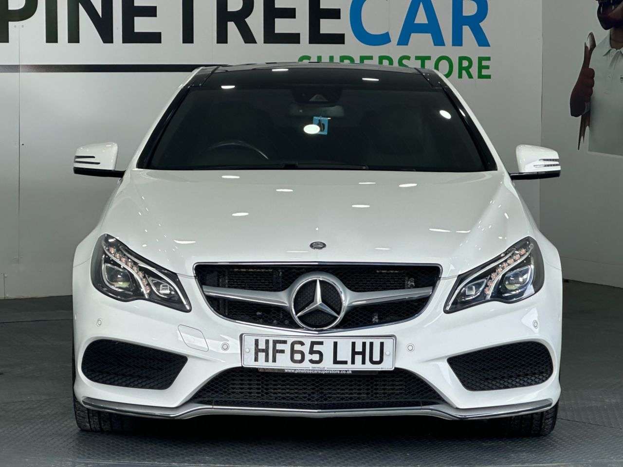 A 2015 MERCEDES-BENZ E-CLASS 2.0 E200 AMG Line (Premium) Coupe 2dr Petrol G-Tronic+ Euro 6 (s/s) (184 ps A 2015 MERCEDES-BENZ E-CLASS 2.0 E200 AMG Line (Premium) Coupe 2dr Petrol G-Tronic+ Euro 6 (s/s) (184 ps