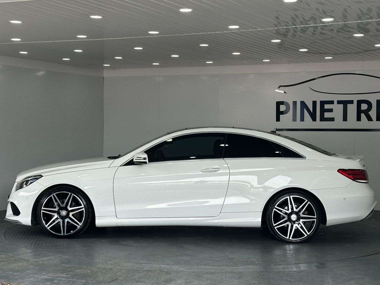 2015 MERCEDES-BENZ E-CLASS 2015 MERCEDES-BENZ E-CLASS