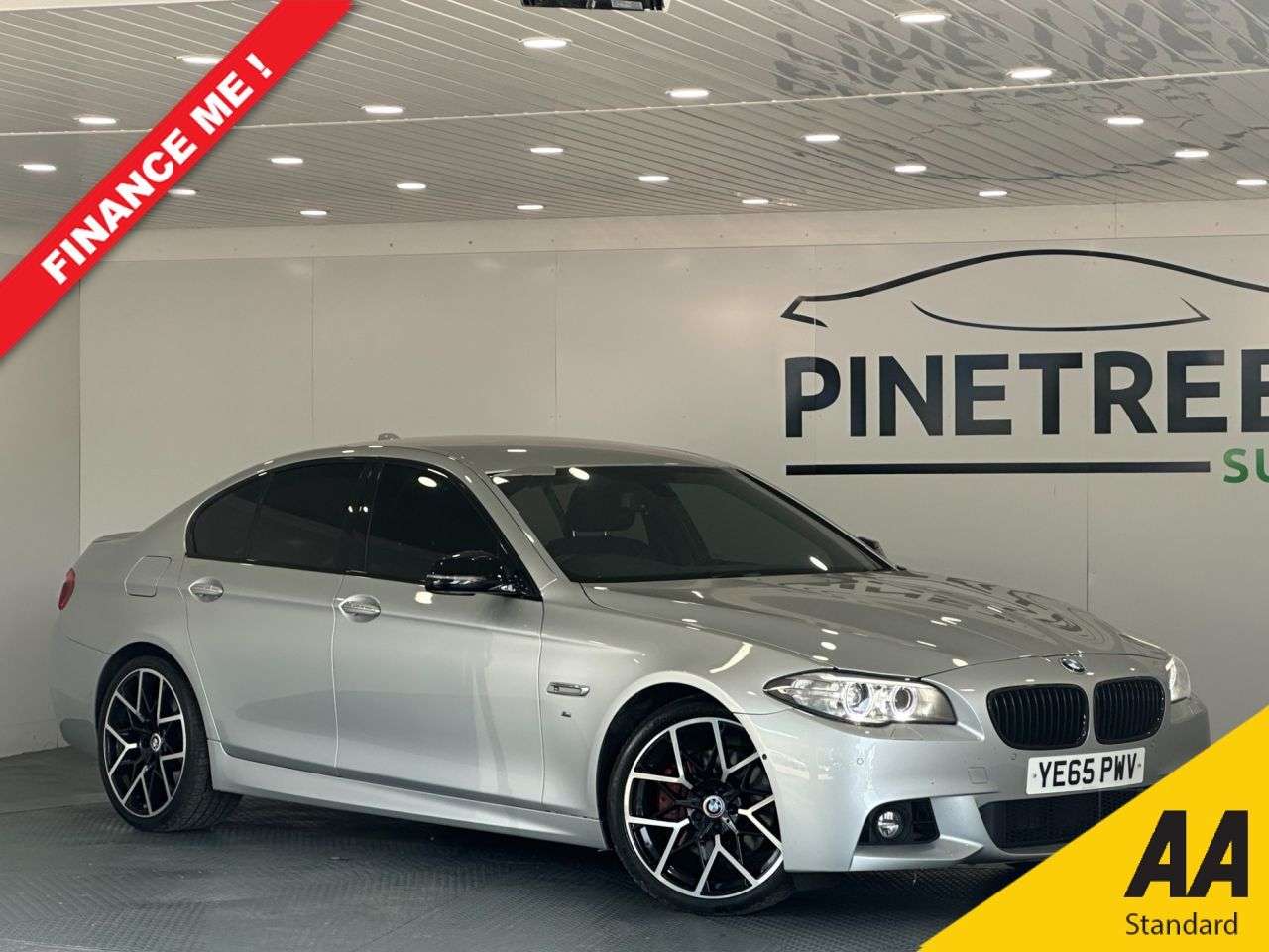 A 2015 BMW 5 SERIES 3.0 535d M Sport Saloon 4dr Diesel Auto Euro 6 (s/s) (313 ps) A 2015 BMW 5 SERIES 3.0 535d M Sport Saloon 4dr Diesel Auto Euro 6 (s/s) (313 ps)