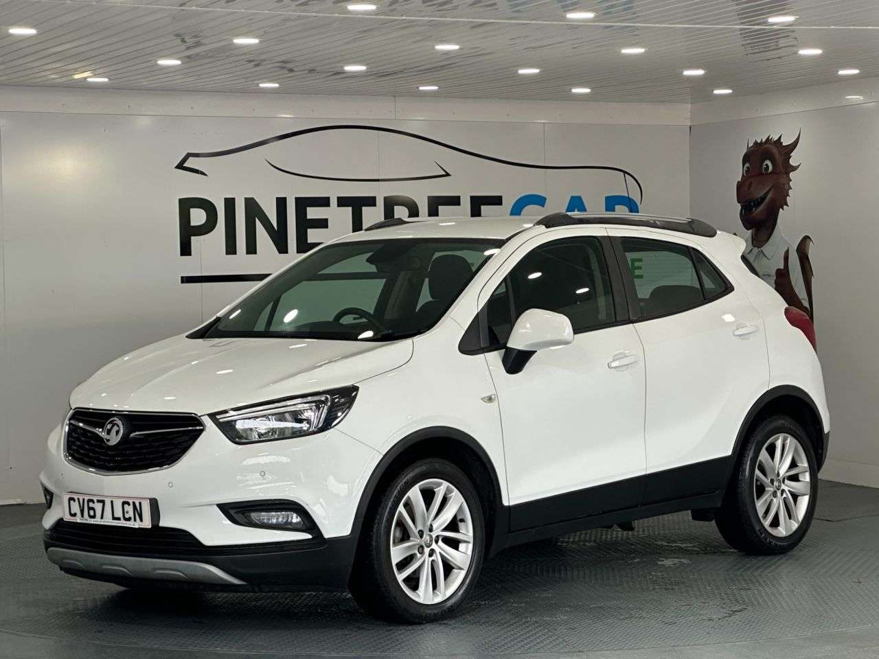 A 2017 VAUXHALL MOKKA X 1.4i Turbo ecoTEC Active SUV 5dr Petrol Manual Euro 6 (s/s) (140 ps) A 2017 VAUXHALL MOKKA X 1.4i Turbo ecoTEC Active SUV 5dr Petrol Manual Euro 6 (s/s) (140 ps)