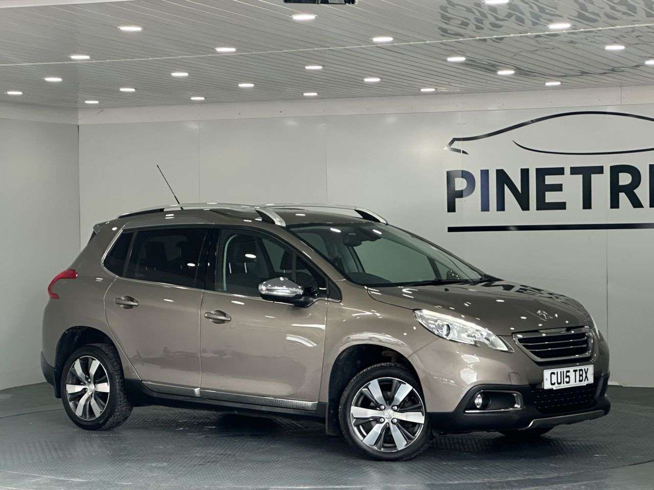 A 2015 PEUGEOT 2008 1.6 e-HDi Allure SUV 5dr Diesel Manual Euro 5 (s/s) (92 ps) A 2015 PEUGEOT 2008 1.6 e-HDi Allure SUV 5dr Diesel Manual Euro 5 (s/s) (92 ps)