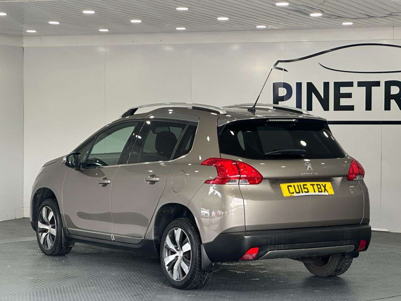 2015 PEUGEOT 2008 2015 PEUGEOT 2008