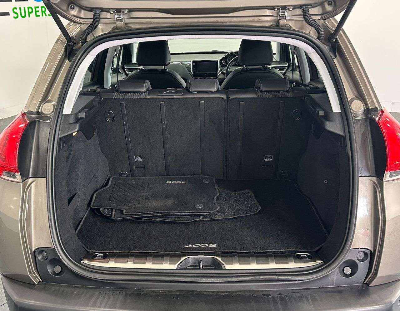 2015 PEUGEOT 2008 2015 PEUGEOT 2008