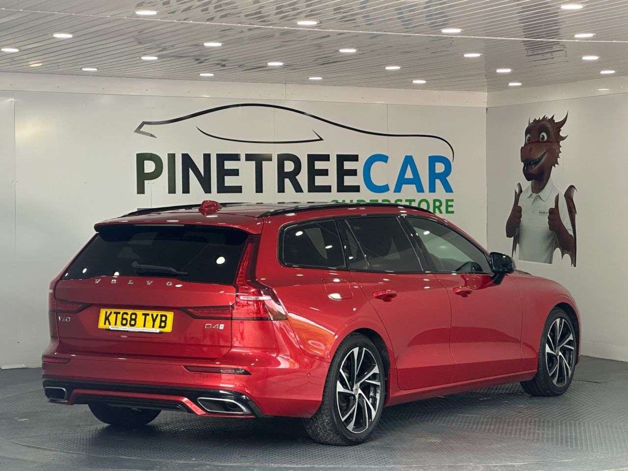 2019 VOLVO V60 2019 VOLVO V60