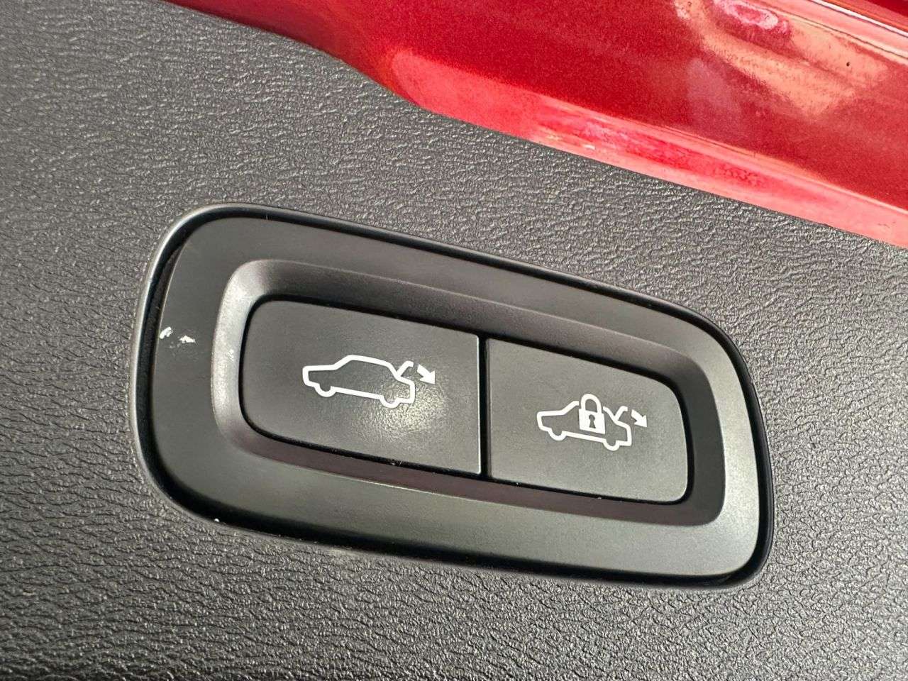 2019 VOLVO V60 2019 VOLVO V60