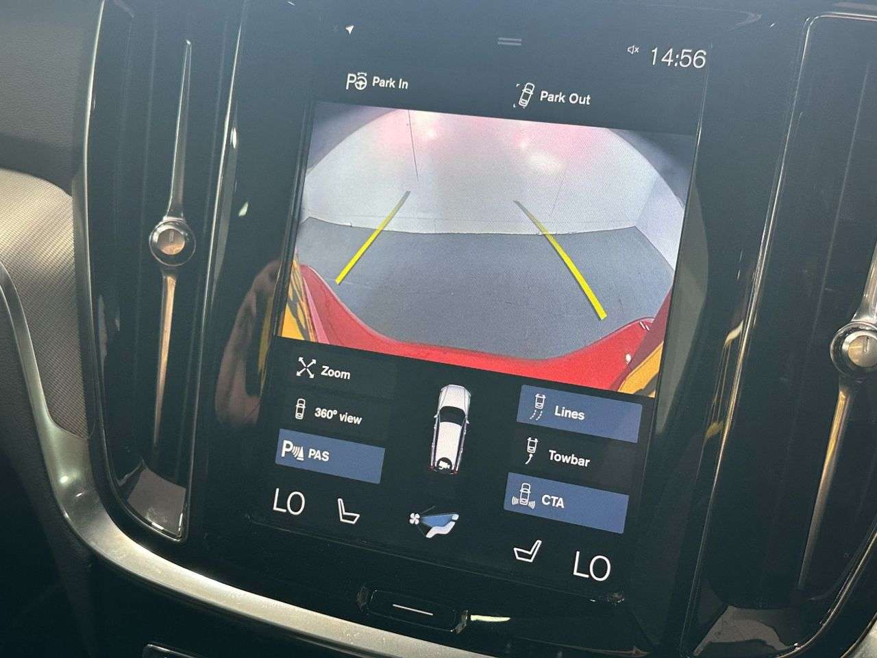 2019 VOLVO V60 2019 VOLVO V60