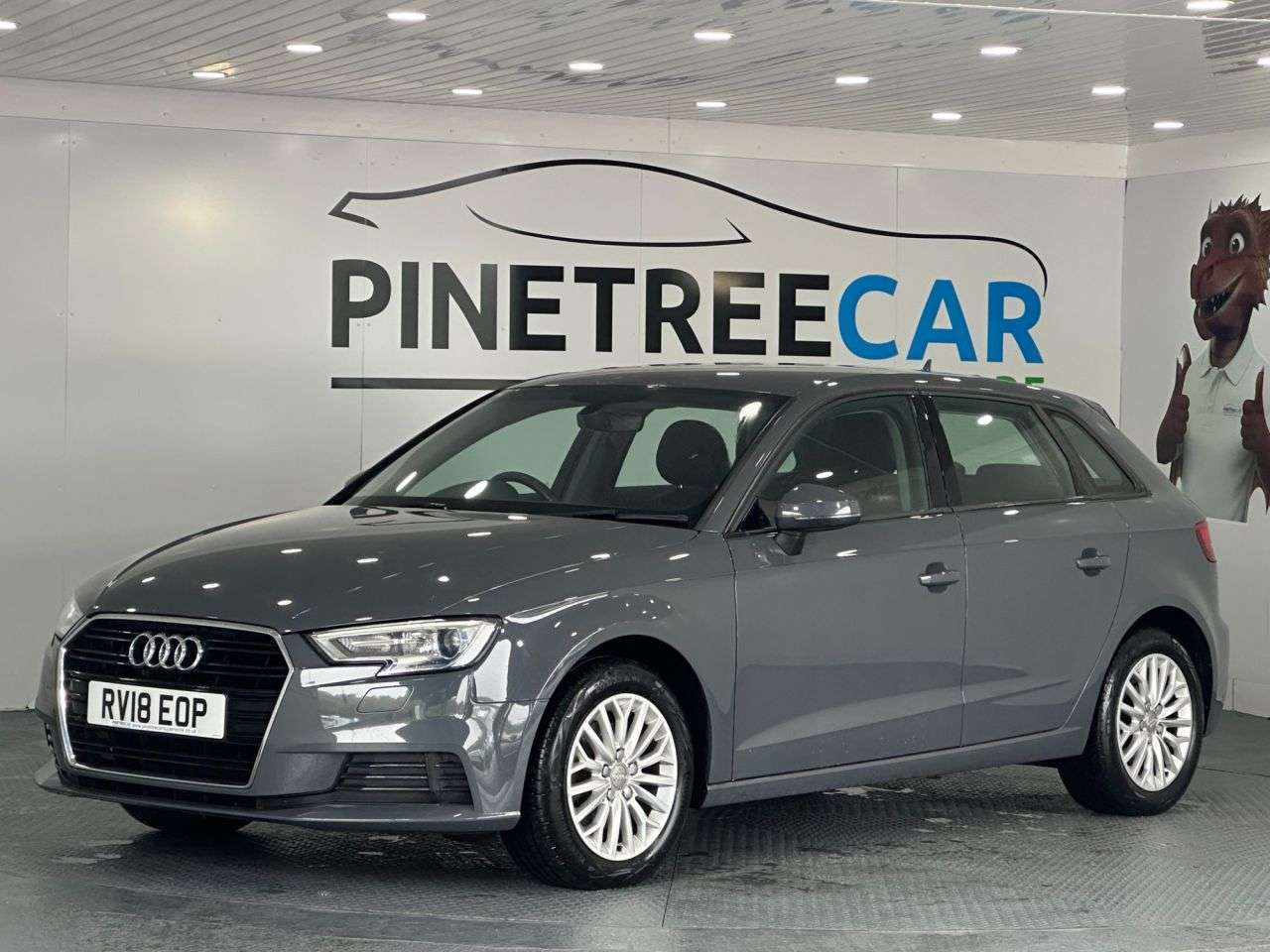 A 2018 AUDI A3 1.5 TFSI CoD SE Technik Sportback 5dr Petrol Manual Euro 6 (s/s) (150 ps) A 2018 AUDI A3 1.5 TFSI CoD SE Technik Sportback 5dr Petrol Manual Euro 6 (s/s) (150 ps)