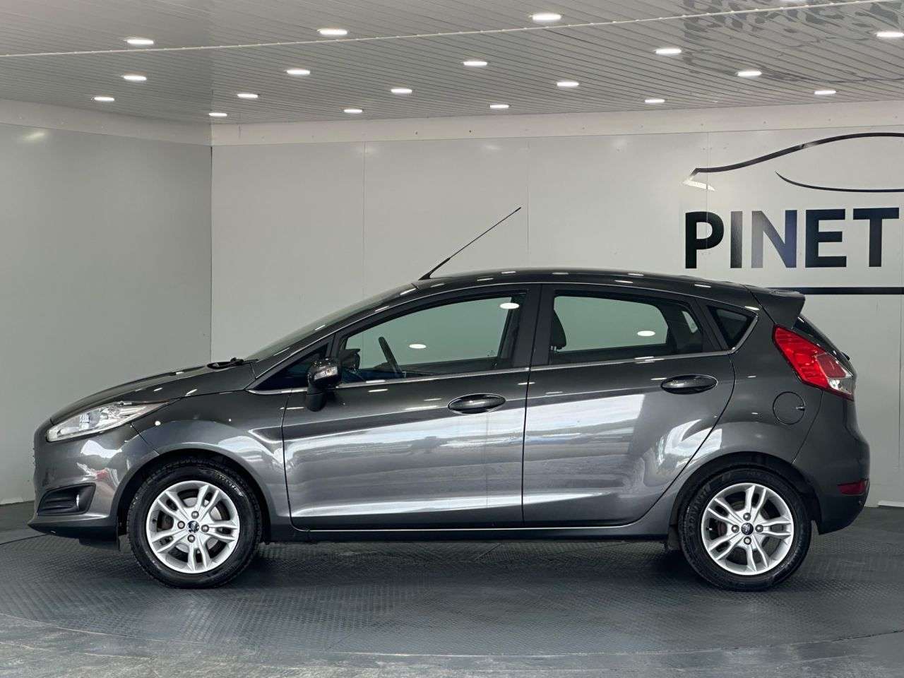2016 FORD FIESTA 2016 FORD FIESTA