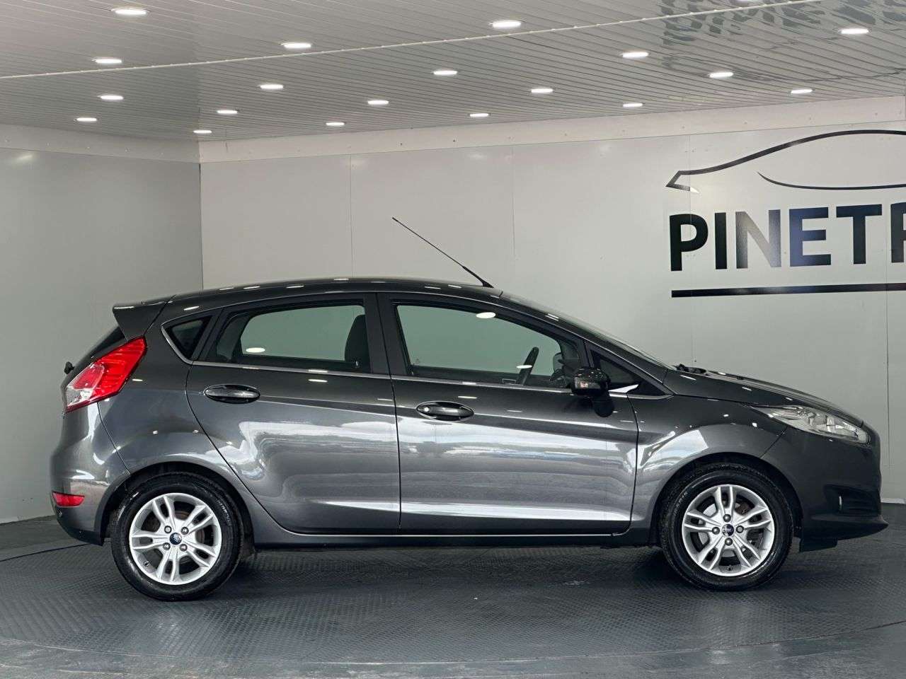 2016 FORD FIESTA 2016 FORD FIESTA