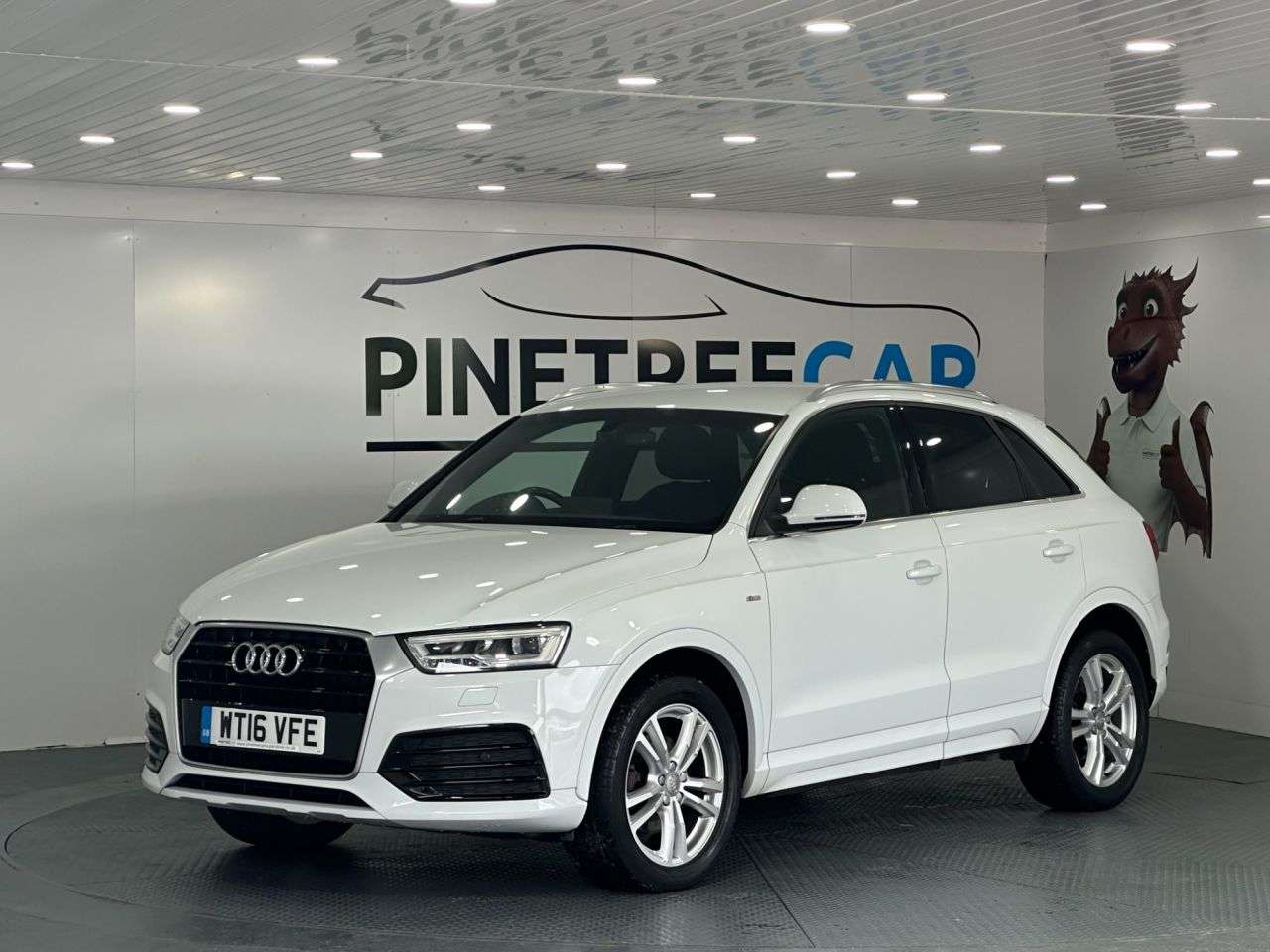 A 2016 AUDI Q3 2.0 TDI S line SUV 5dr Diesel Manual Euro 6 (s/s) (Nav) (150 ps) A 2016 AUDI Q3 2.0 TDI S line SUV 5dr Diesel Manual Euro 6 (s/s) (Nav) (150 ps)