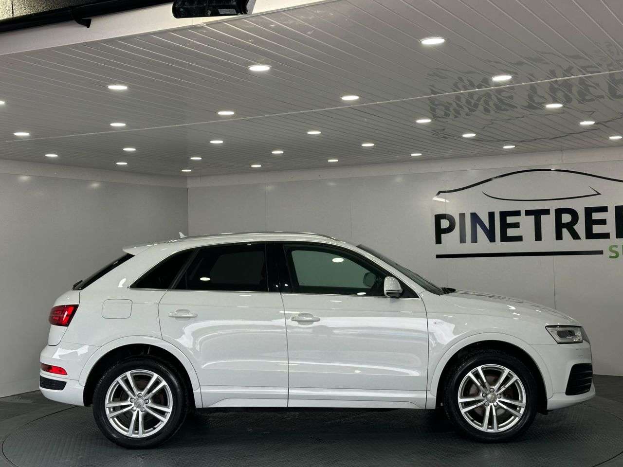 2016 AUDI Q3 2016 AUDI Q3