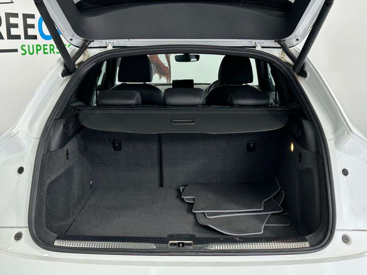 2016 AUDI Q3 2016 AUDI Q3