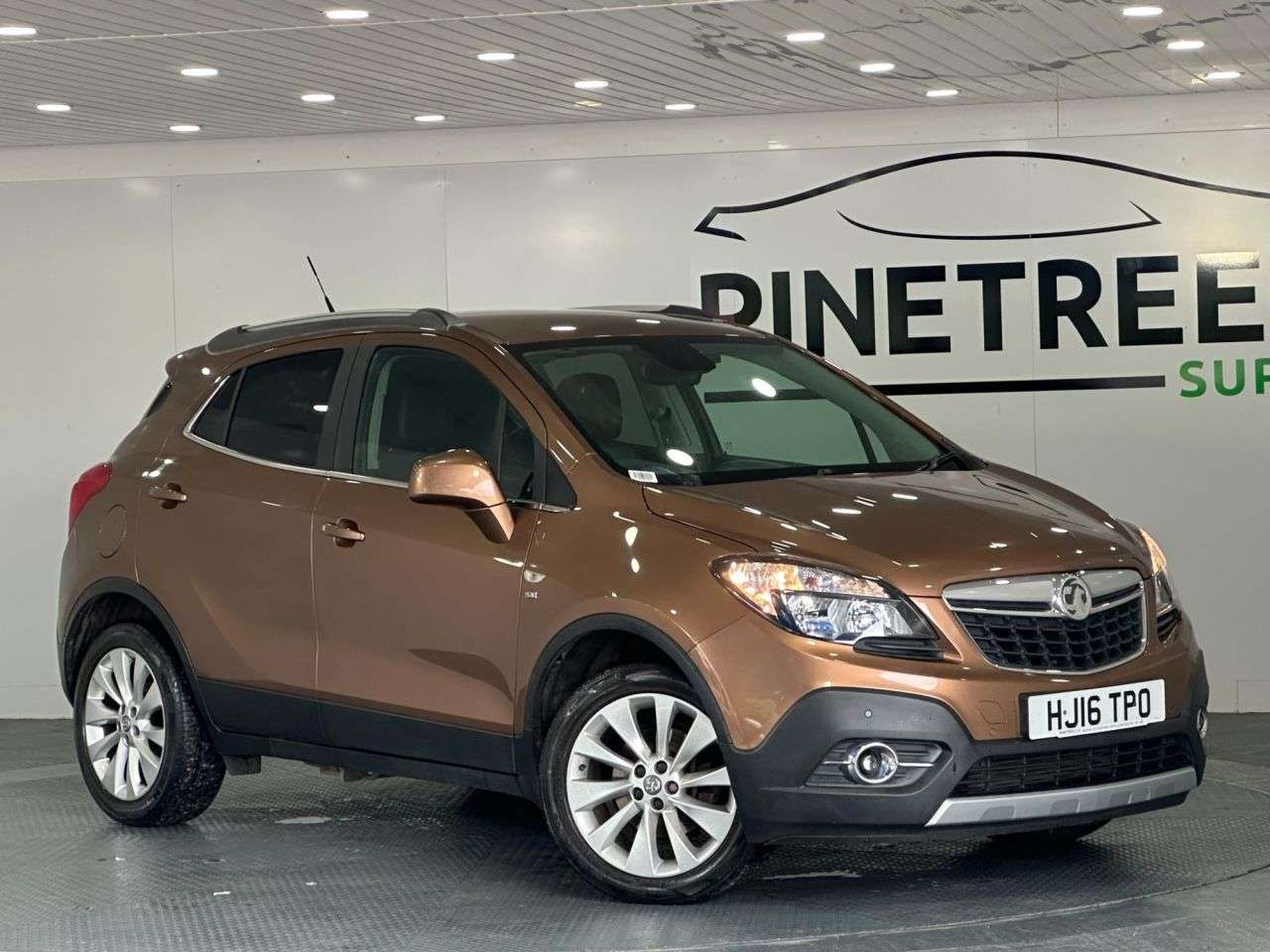 A 2016 VAUXHALL MOKKA 1.6 CDTi SE SUV 5dr Diesel Manual 4WD Euro 6 (s/s) (136 ps) A 2016 VAUXHALL MOKKA 1.6 CDTi SE SUV 5dr Diesel Manual 4WD Euro 6 (s/s) (136 ps)