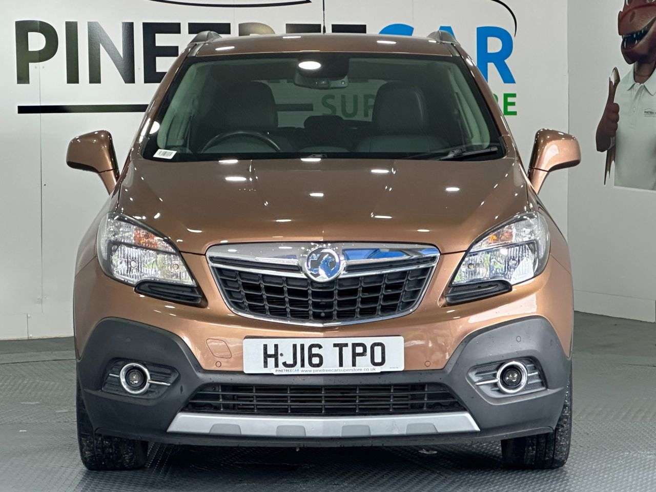 A 2016 VAUXHALL MOKKA 1.6 CDTi SE SUV 5dr Diesel Manual 4WD Euro 6 (s/s) (136 ps) A 2016 VAUXHALL MOKKA 1.6 CDTi SE SUV 5dr Diesel Manual 4WD Euro 6 (s/s) (136 ps)